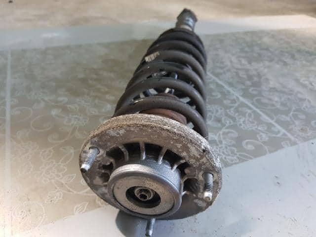 Rear Left Shock Absorber BMW 5 Series 2016 3352678937902 — photo 4