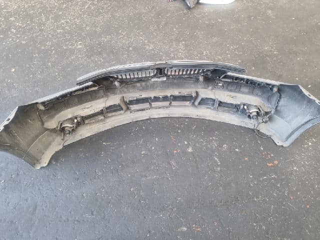Front Bumper BMW 5 Series 2004 — photo 4