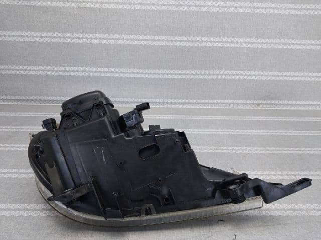 Left Headlight MERCEDES-BENZ ML-Class 2003 — photo 6