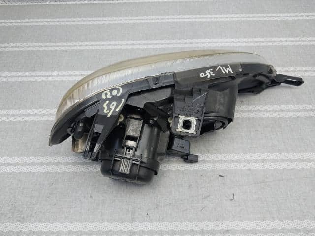 Left Headlight MERCEDES-BENZ ML-Class 2003 — photo 5