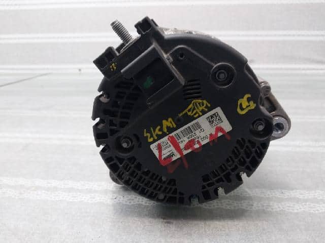 Alternator MERCEDES-BENZ 2018 A 000 906 83 02 — photo 4