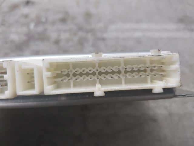 ABS Control Module MERCEDES-BENZ S-Class 2004 220 545 25 32 — photo 4