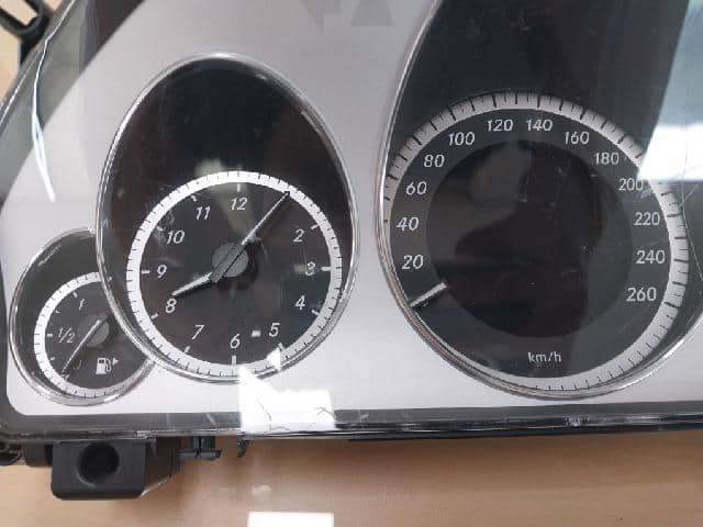 Cluster Panel MERCEDES-BENZ 2012 212 900 1113 — photo 4