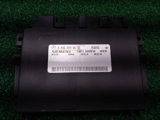 ABS Control Module MERCEDES-BENZ E-Class 2005 A 032 545 34 32 — photo 4