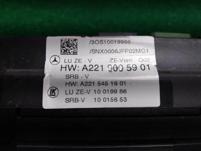 Fuse Box MERCEDES-BENZ 2010 A221 900 5901 — photo 6