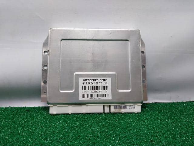 ABS Control Module MERCEDES-BENZ 2005 A 219 545 06 32 — photo 1