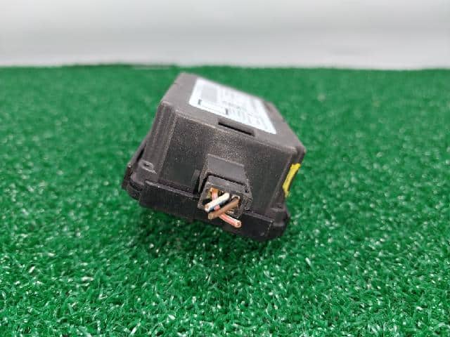 ABS Control Module BMW 3 Series 2013 9269636-01 — photo 3