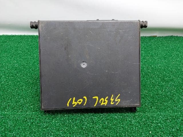 ABS Control Module MERCEDES-BENZ 2009 A221 870 1026 — photo 2