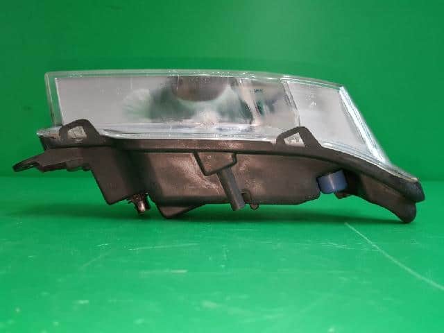 Left Fog Light MERCEDES-BENZ E-Class 2010 A2128200756 — photo 4