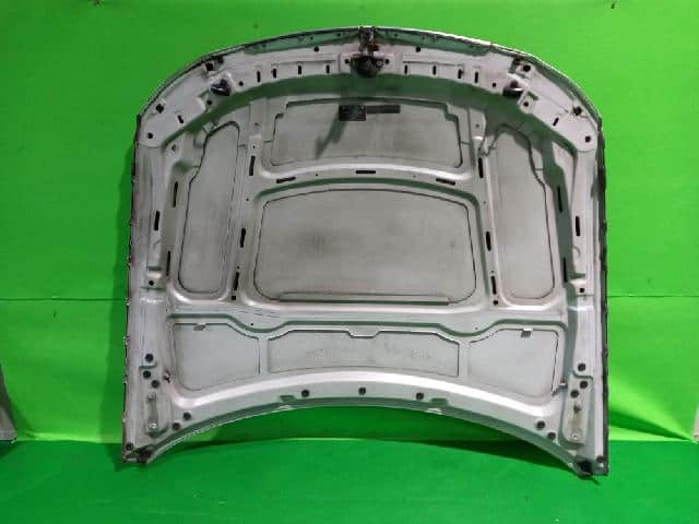 Bonnet Hood BMW 3 Series 2005 — photo 5
