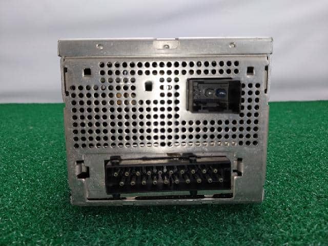 Audio Amplifier BMW 7 Series 2008 6512-6 961 389 — photo 3