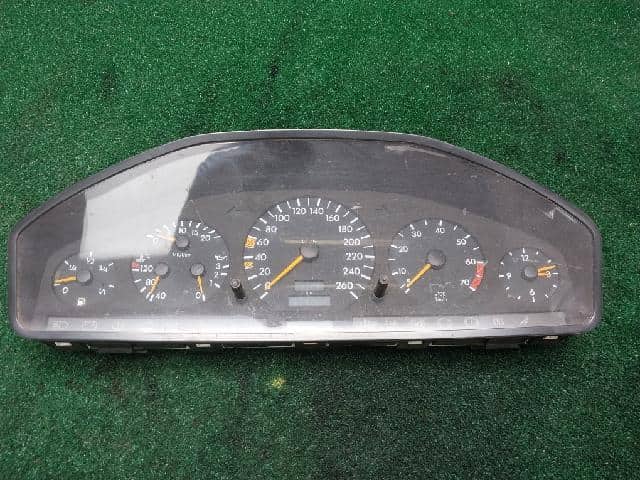 Cluster Panel MERCEDES-BENZ S-Class 1996 140 440 53 11 — photo 1