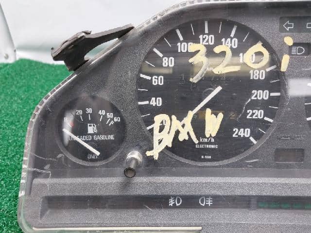 Cluster Panel BMW 3 Series 1989 1 386 974 — photo 3