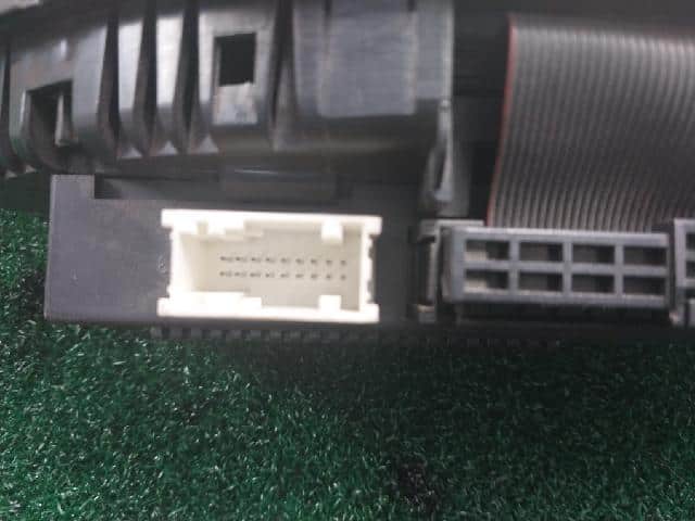 Cluster Panel BMW 7 Series 2000 87 001 294 — photo 4