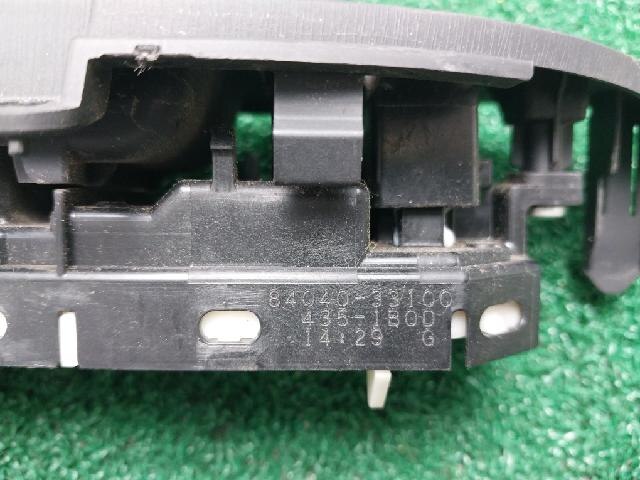 Power Window Switch TOYOTA Prius 2011 84040-33100 — photo 4