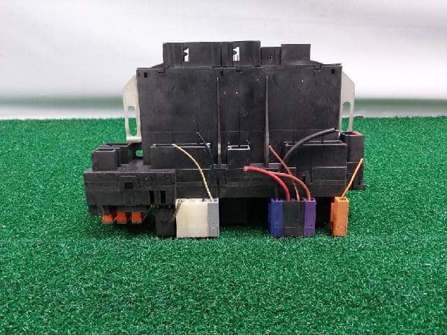 Fuse Box MERCEDES-BENZ S-Class 2005 A 000 540 56 50 — photo 1