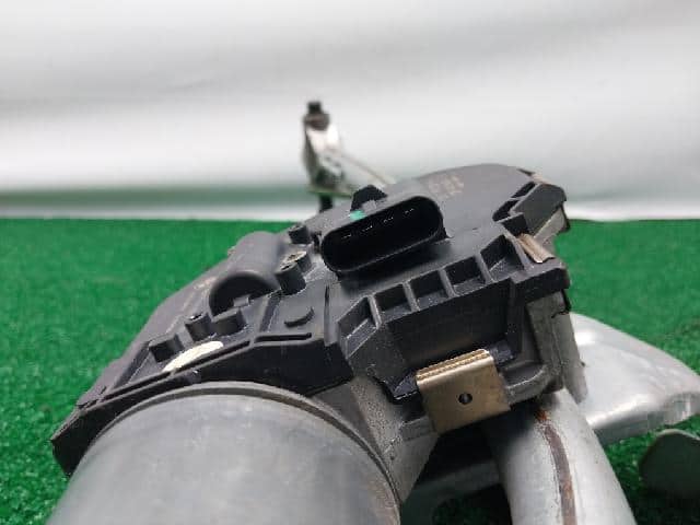 Front Wiper Motor BMW 2014 7 308 775 — photo 3