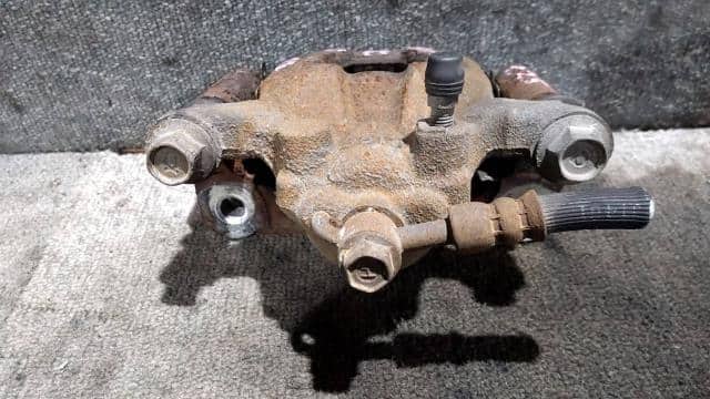 Rear Left Caliper NISSAN Serena 2009 DBA-C25 — photo 3