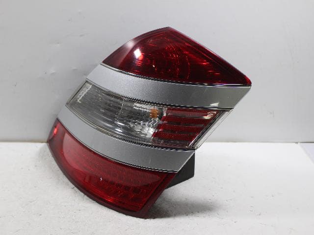 Right Tail Light MERCEDES-BENZ 2008 A2218200464 — photo 3