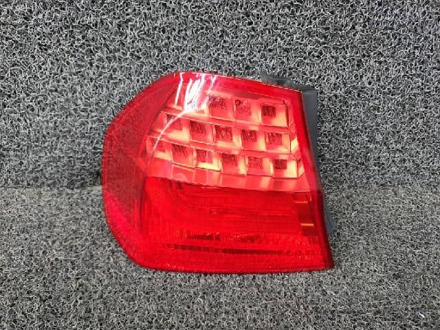 Left Tail Light BMW 2013 — photo 1