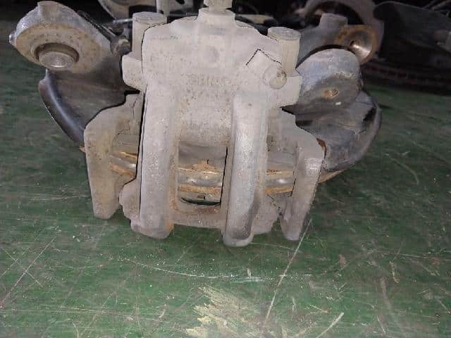 Rear Left Knuckle Hub Assembly BMW 2016 — photo 5