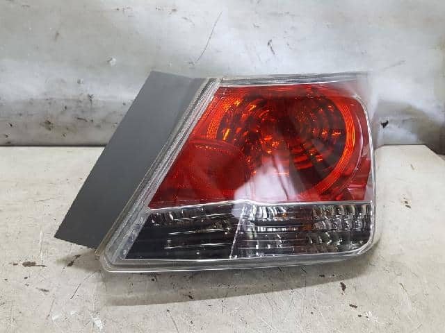 Right Tail Light HONDA Accord 2008 — photo 1
