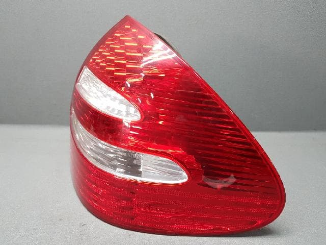 Right Tail Light MERCEDES-BENZ E-Class 2006 — photo 5