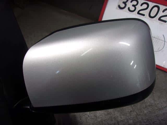 Left Side Mirror NISSAN Serena 2006 DBA-CNC25 — photo 2