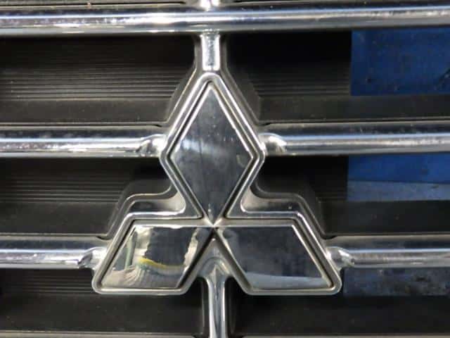 Radiator Grille MITSUBISHI eK Wagon 2011 DBA-H82W — photo 2