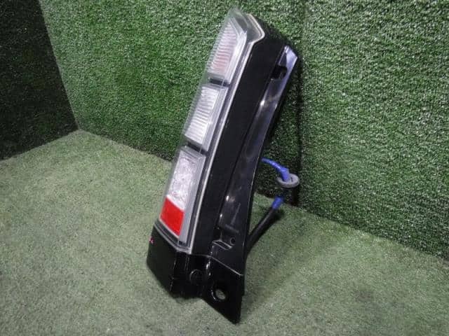 Left Tail Light HONDA N box+ 2012 DBA-JF1 — photo 3