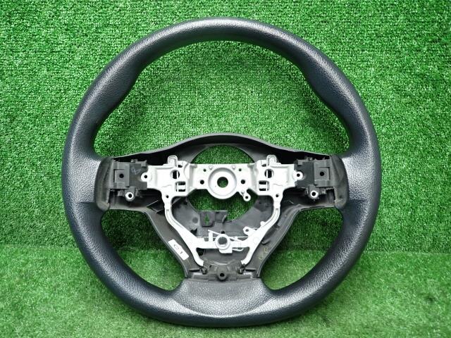 Steering Wheel TOYOTA Vitz 2010 DBA-NSP130 — photo 1