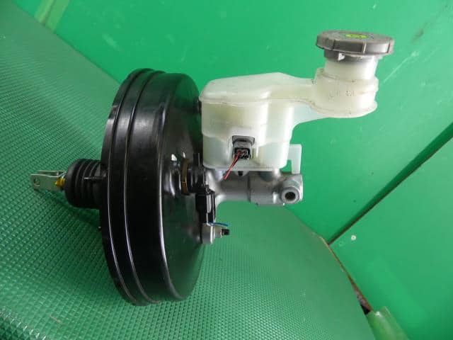 Brake Master Cylinder SUZUKI 2017 DAA-MN71S — photo 2