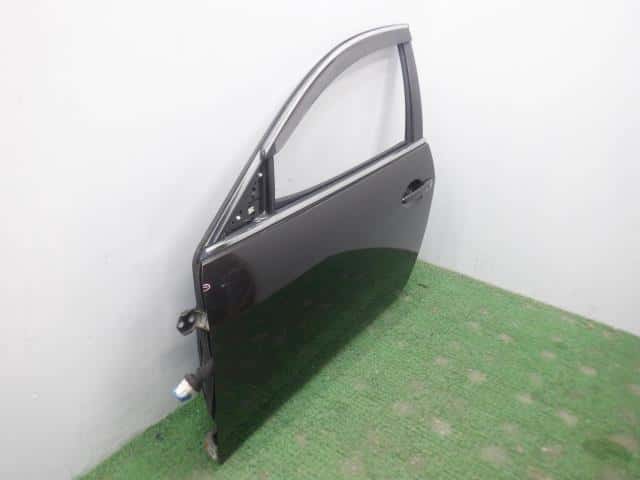 Front Left Door Assembly MAZDA Atenza 2010 DBA-GH5FW GSYD5902XH — photo 4