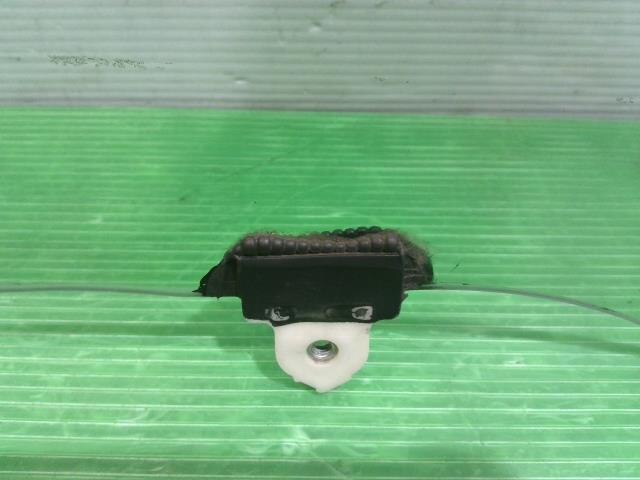 Front Right Door Windshield TOYOTA vellfire 2009 DBA-ANH20 — photo 3