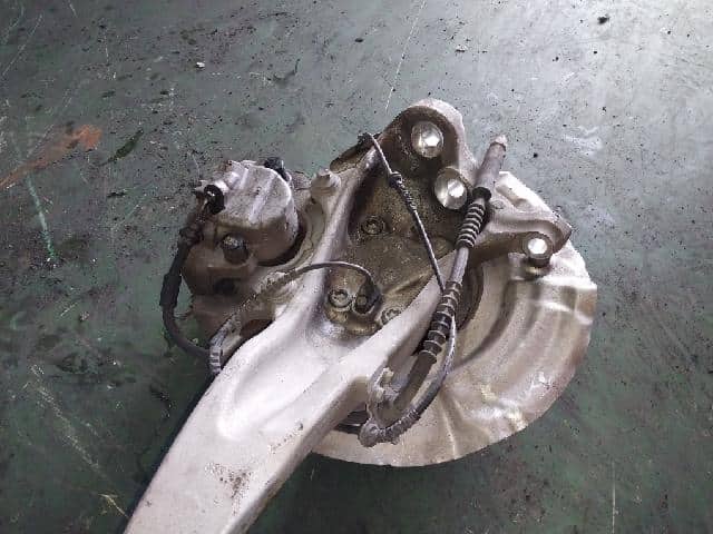 Front Right Knuckle Assembly BMW 2016 — photo 5