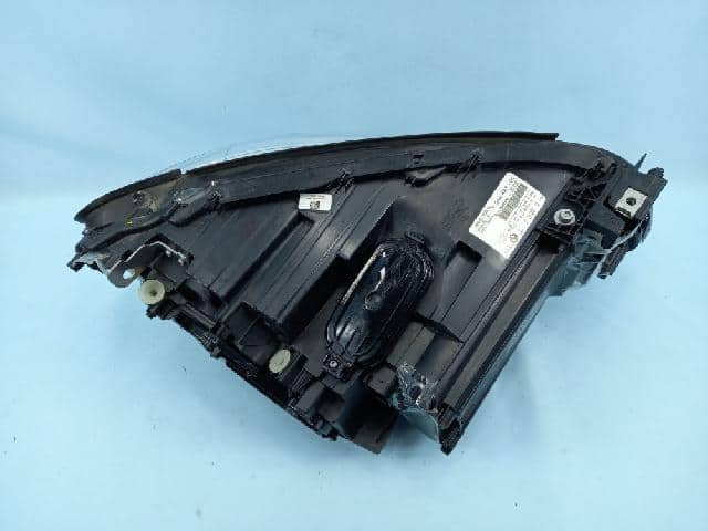 Left Headlight BMW 2015 — photo 4