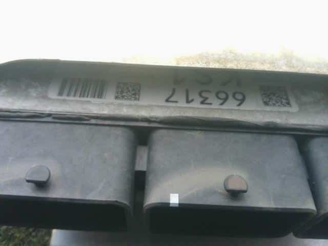 Engine Control Unit NISSAN Serena 2013 DAA-HFC26 — photo 2