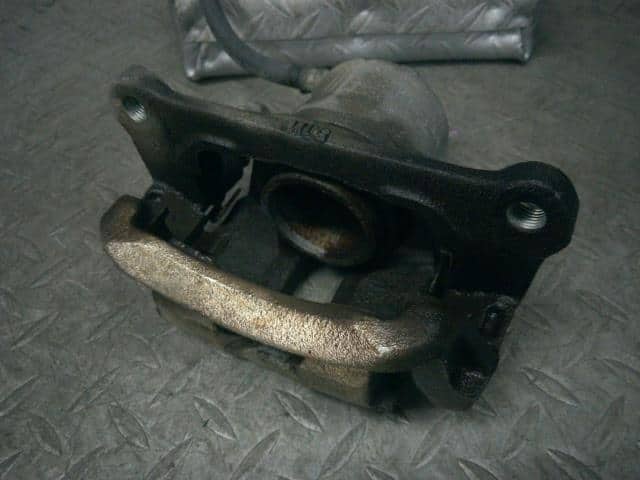 Front Left Caliper HONDA N-wgn 2015 DBA-JH1 — photo 3