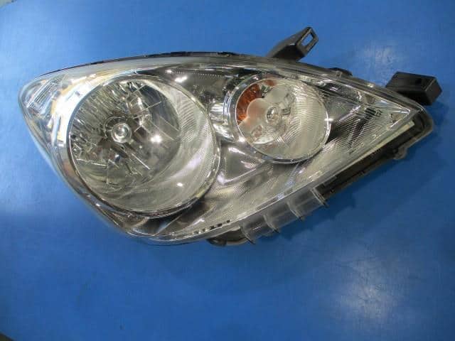 Right Headlight NISSAN Note 2009 DBA-E11 — photo 1