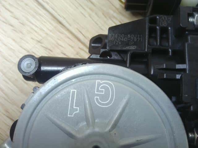 Front Right Door Regulator SUZUKI Alto 2012 DBA-HA25S 8340164L12 — photo 2