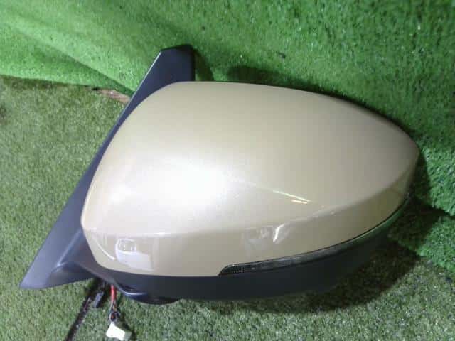Left Side Mirror NISSAN Serena 2022 5BA-FC28 — photo 2