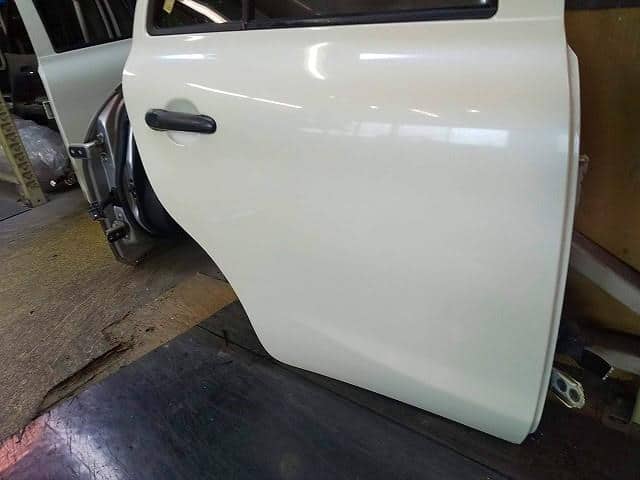 Rear Right Door Assembly NISSAN March 2014 DBA-K13 — photo 5