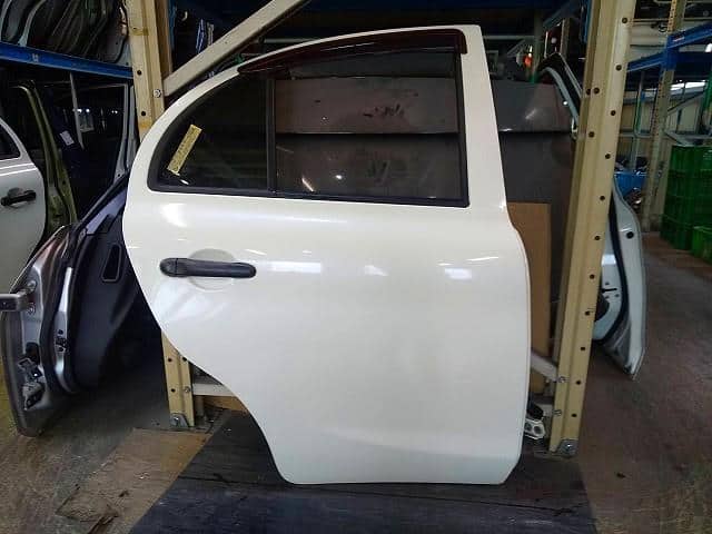 Rear Right Door Assembly NISSAN March 2014 DBA-K13 — photo 1