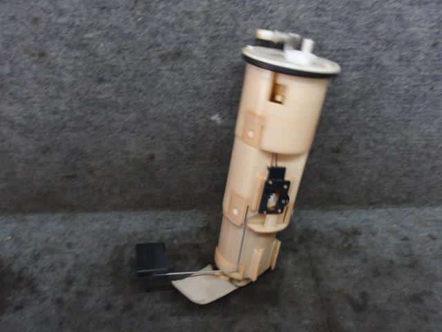 Fuel Pump MITSUBISHI Pajero Mini 2004 TA-H58A MN133960 — photo 1