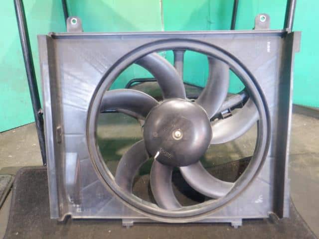 Radiator Cooling Fan NISSAN March 2012 DBA-K13 — photo 2