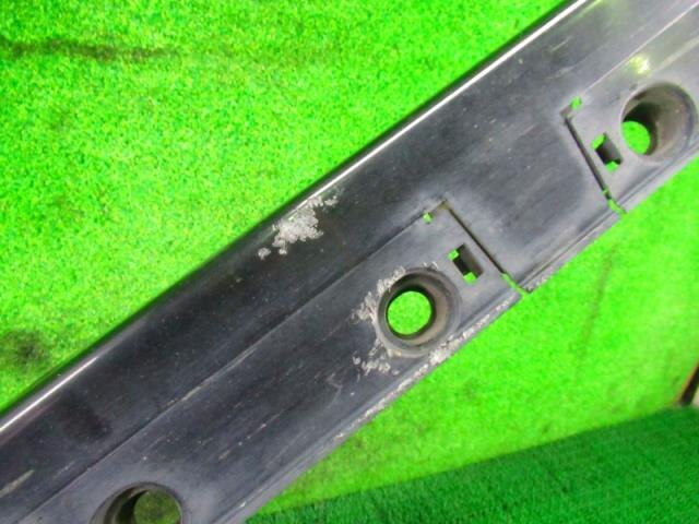 Right Side Step TOYOTA Prius 2009 DAA-ZVW30 — photo 3