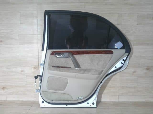 Rear Right Door Assembly TOYOTA Crown Majesta 1999 GH-JZS177 6700330570 — photo 5