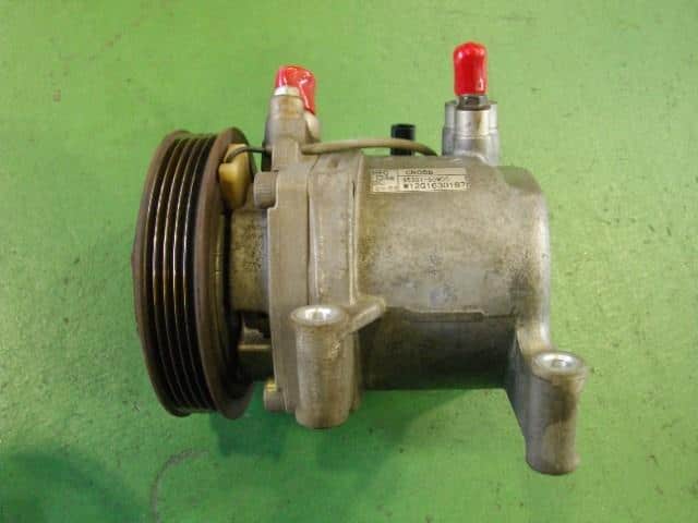 A/C Compressor NISSAN Moco 2012 DBA-MG33 — photo 1