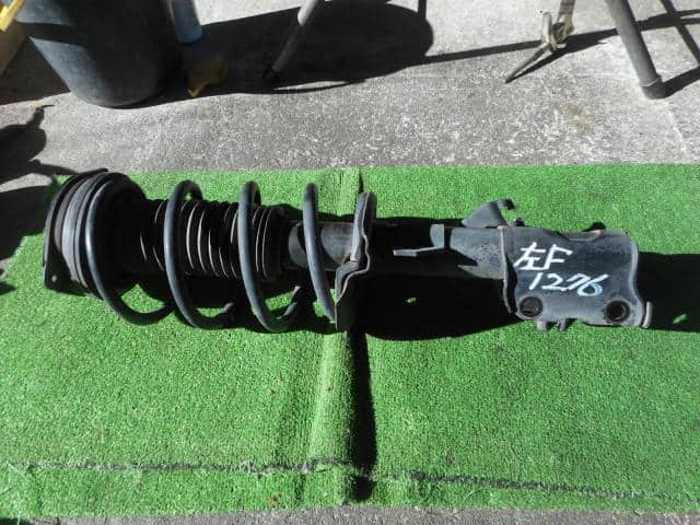 Front Left Air Suspension NISSAN Serena 2008 DBA-C25 — photo 2