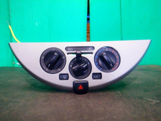 A/C Control Panel NISSAN Note 2012 DBA-E11 — photo 1
